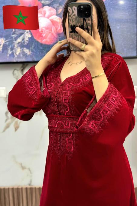 ✨ قفطان أنيق للمناسبات والأفراح – فخامة تُرى من النظرة الأولى ✨