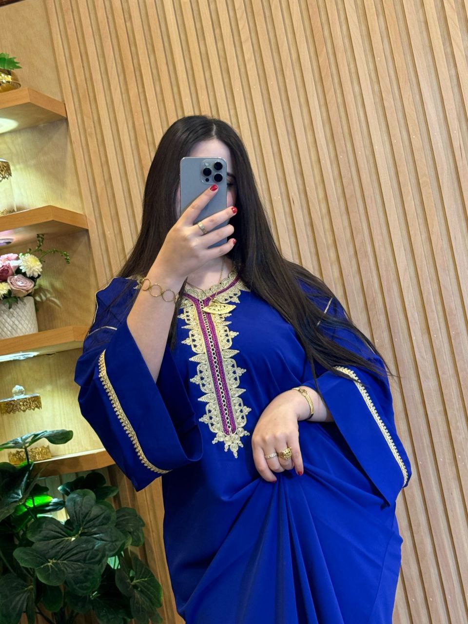stores/f18b2d424ca45bf5b17752807932ea94/products/bAS8O0AbEgFei1NS2fwsAmlaejxQs3FUQIOCFfTF.jpg