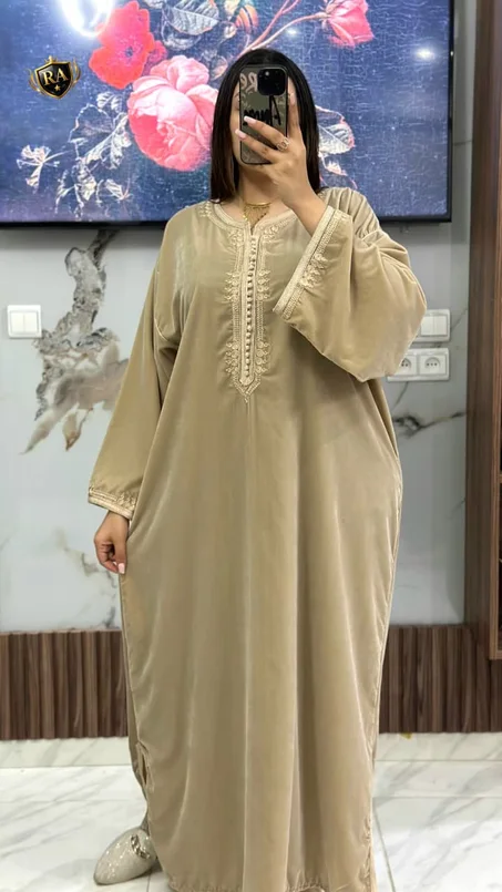 🟠🌙 قندورة مخزنية فاخرة – عرض خاص رمضان 🌙🟠