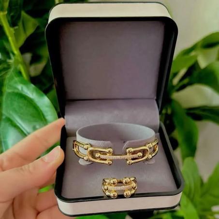 GOURMETTE AVEC BAGUE