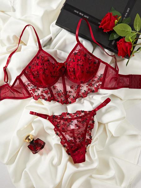 Amoria (lingerie deux pièces raffiné)