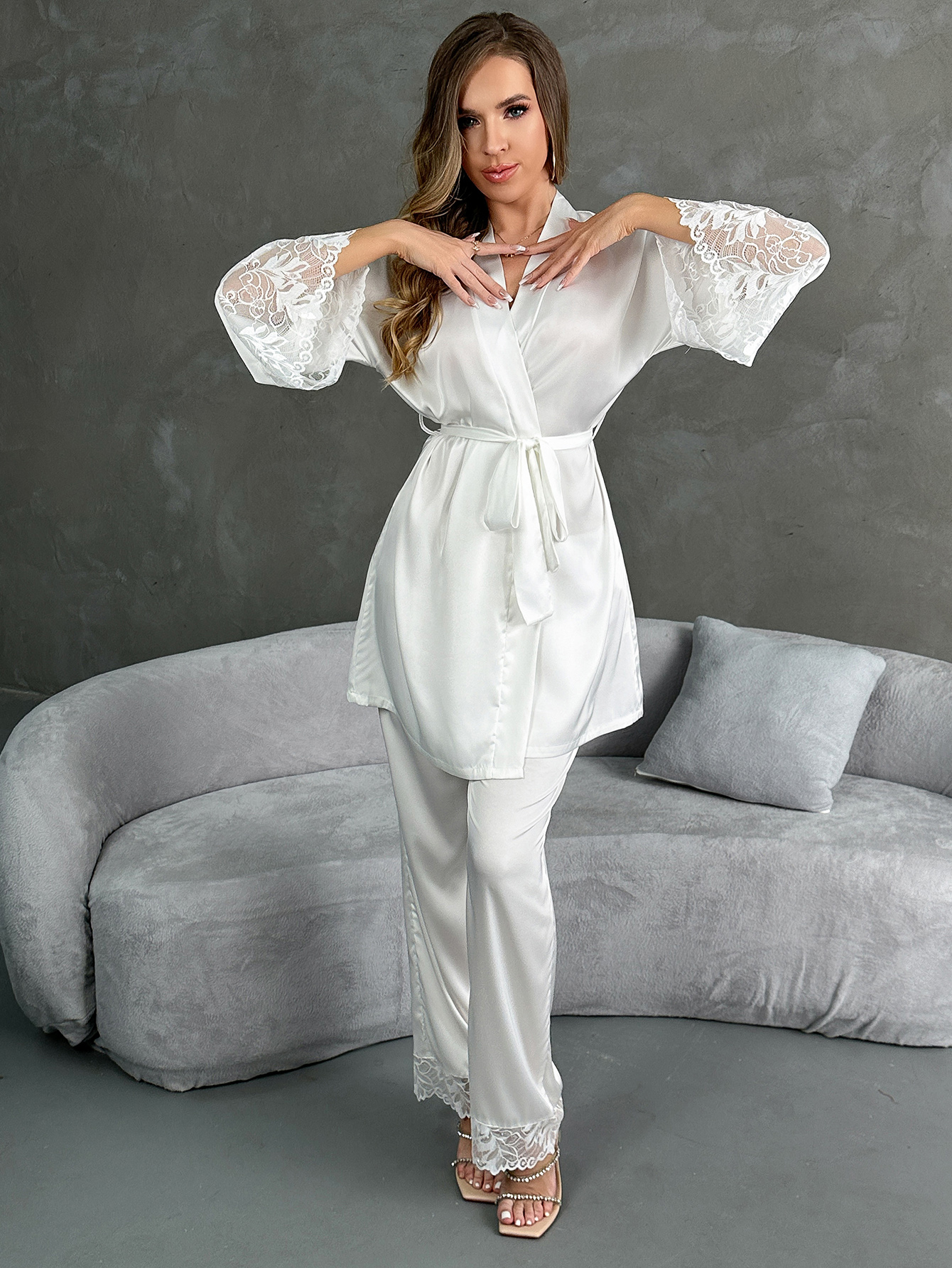 Ivoria ( Ensemble satiné blanc 2 pièces)