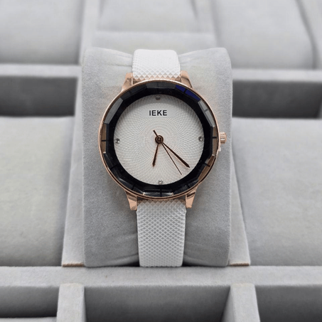 ساعة نسائية