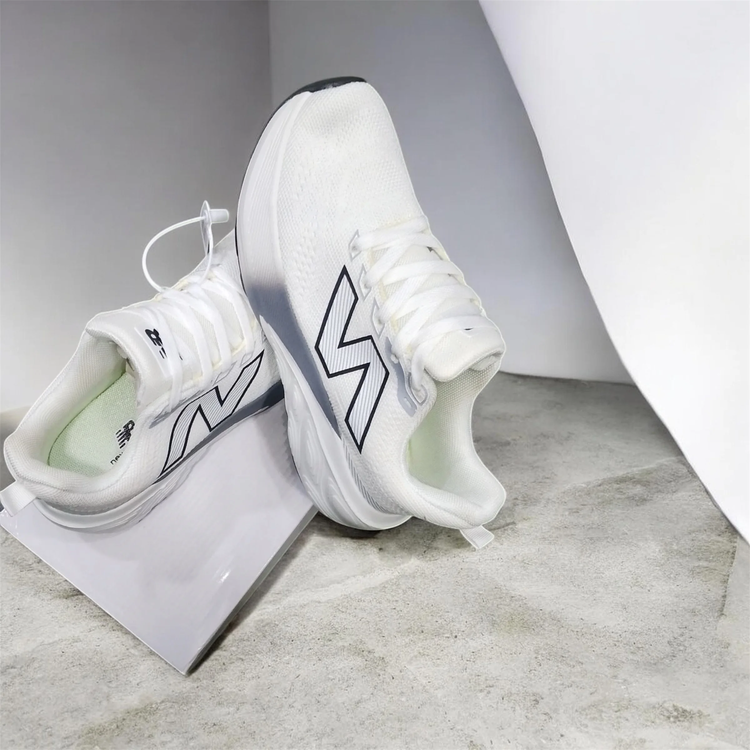 New Balance Homme FuelCell Propel V5 Sneaker