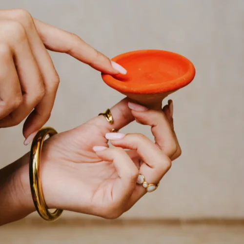 Aker fassi Rouge à lèvres NATUREL LONGUE tenue MAGNIFIQUE ROUGE MAT