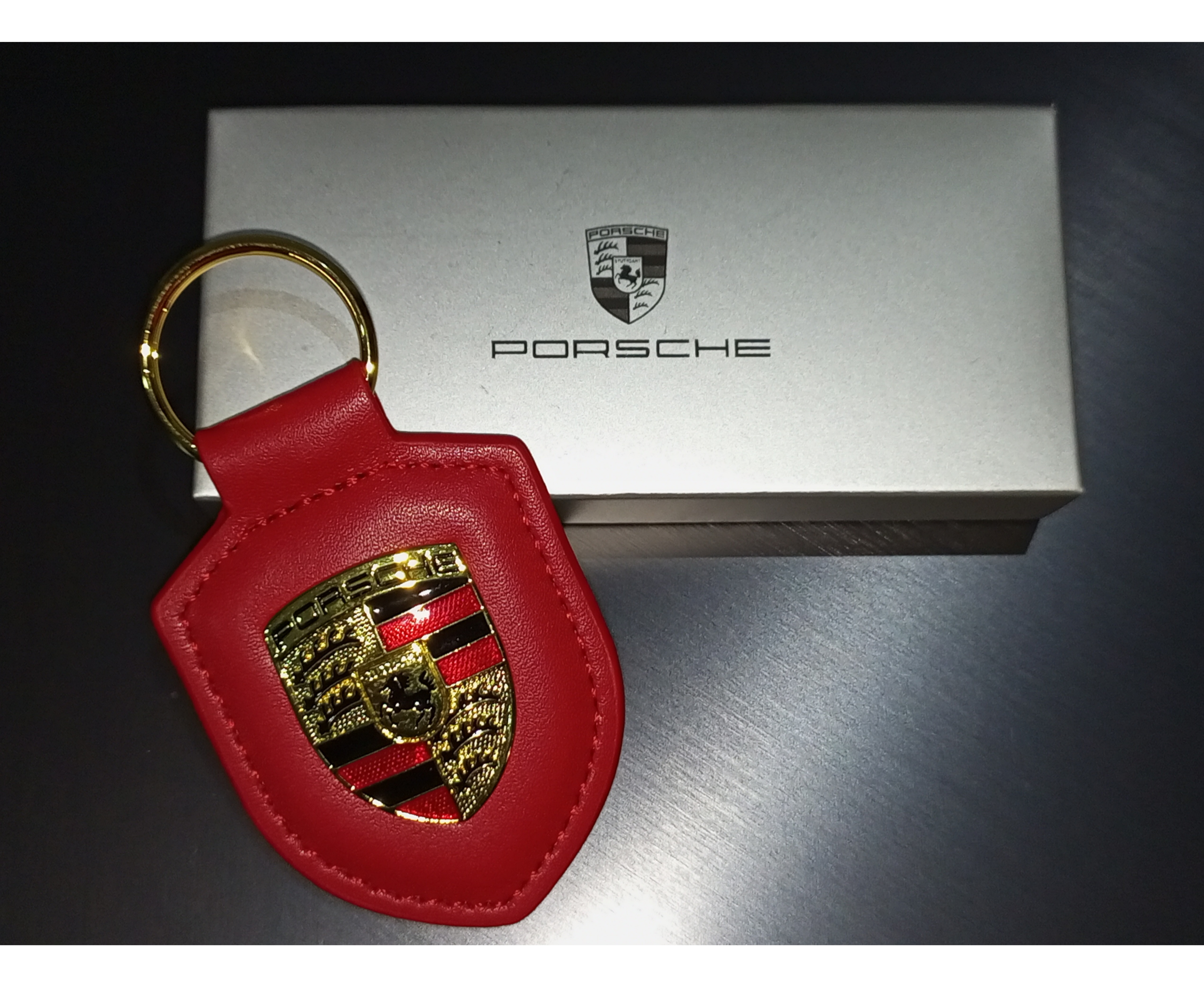 Porte-clés Porsche Rouge authentique en cuir véritable avec écusson