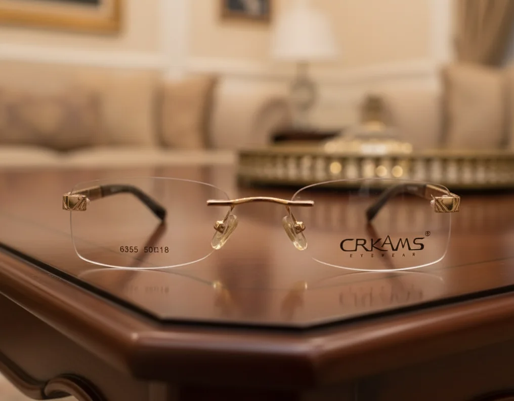 lunette Percée CRKAMS CR6255 – Dorée & Textured Gold – Élégance Minimaliste