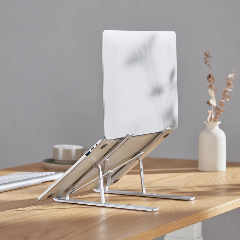 Adjustable Laptop Stand