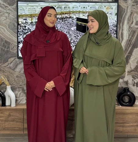 عبايتكِ المثالية لبسة واحدة مع الفولار، راحة كاملة 🕋