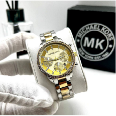 ساعة يد فاخرة