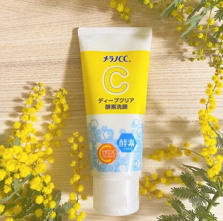 غسول ميلانو بأنزيمات فيتامين سي