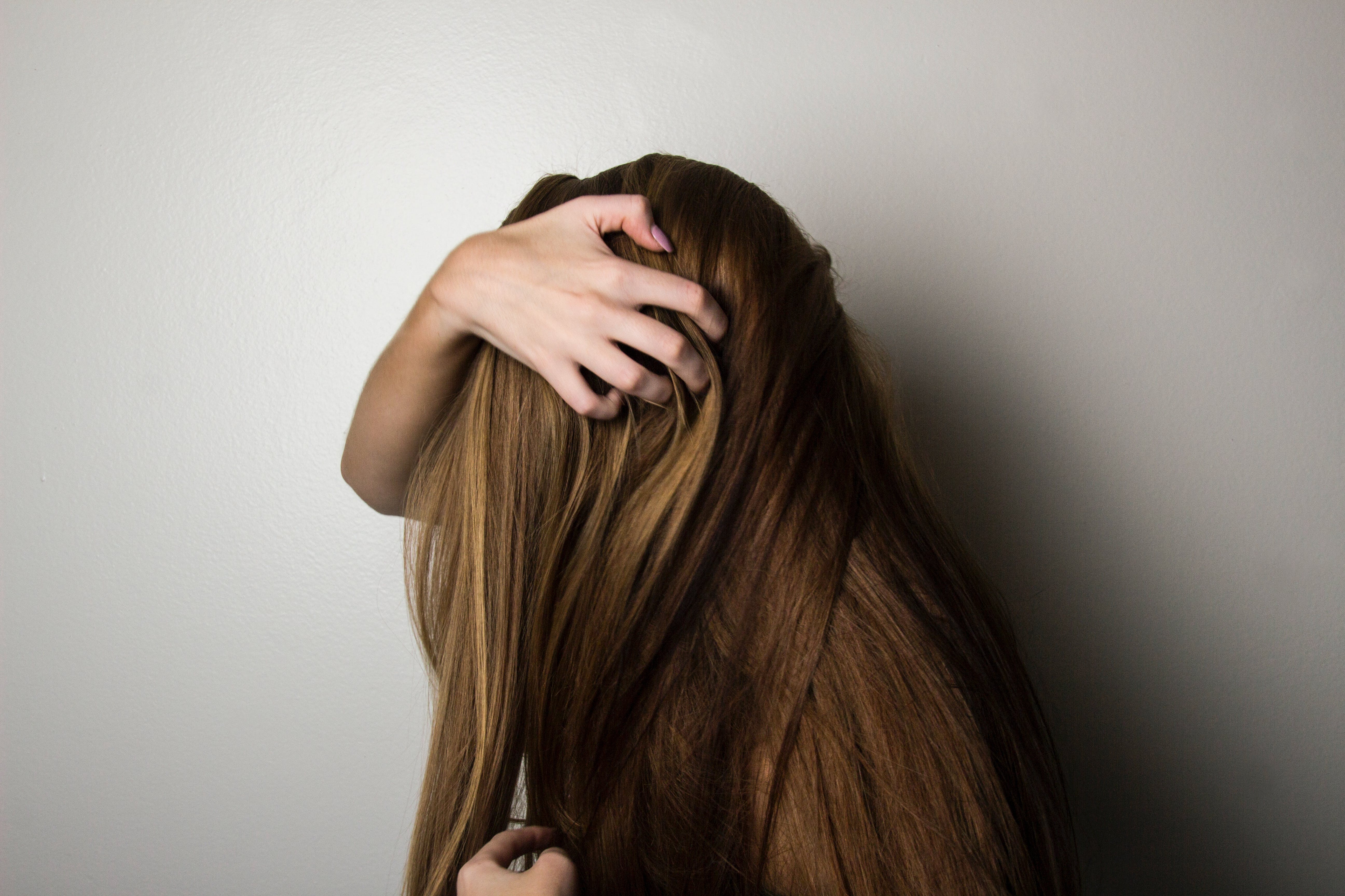Cheveux الشعر