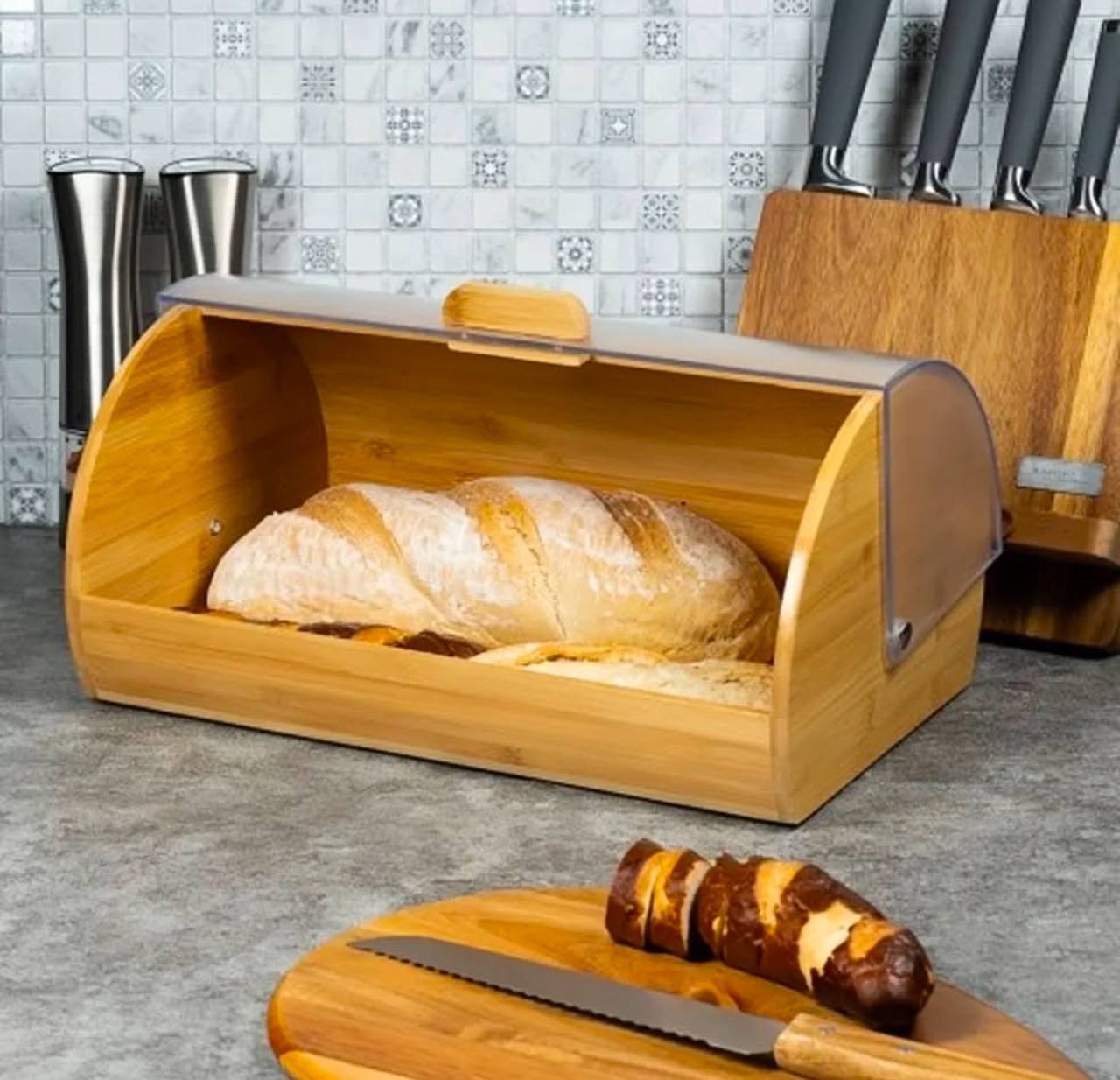 🥖 صندوق الخبز من خشب البامبو – كيحافظ على الخبز طري وكيزين المطبخ!