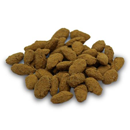 اللوز بالقرفة