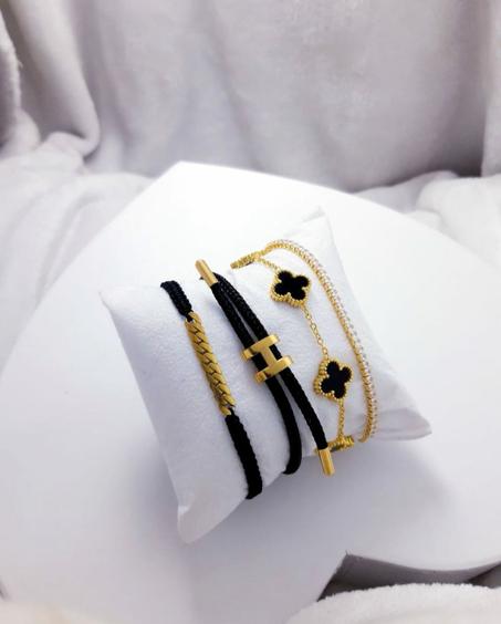 Ensemble de 4 Bracelets Tendances
