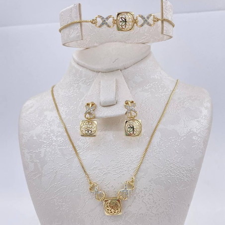 Ensemple pour femmes