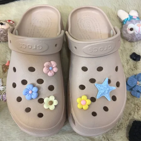 CROCS SEE