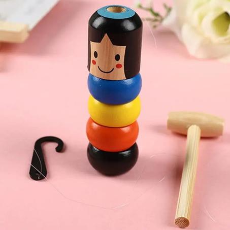 لعبة الرجل الخشبي السحري