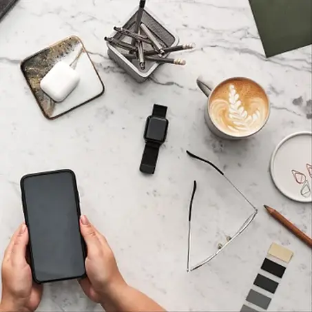 الأدوات الرقمية للعمل