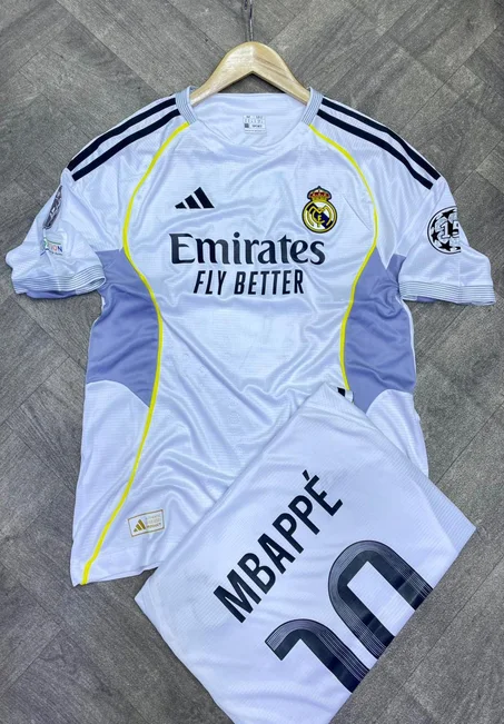 قمصان كروية خالدة: