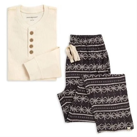 طقم بيجاما بزخرفات متنوعة