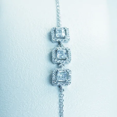 Gourmette de main pour femme-07