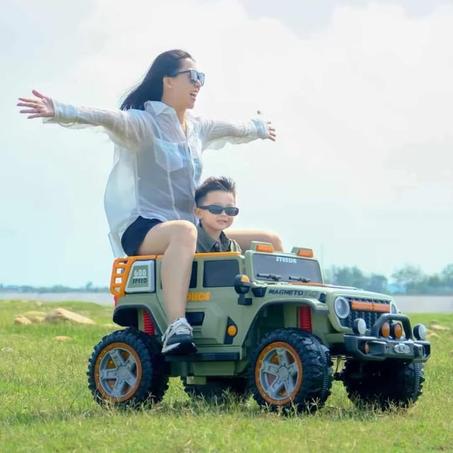 voiture Jeep police 4*4