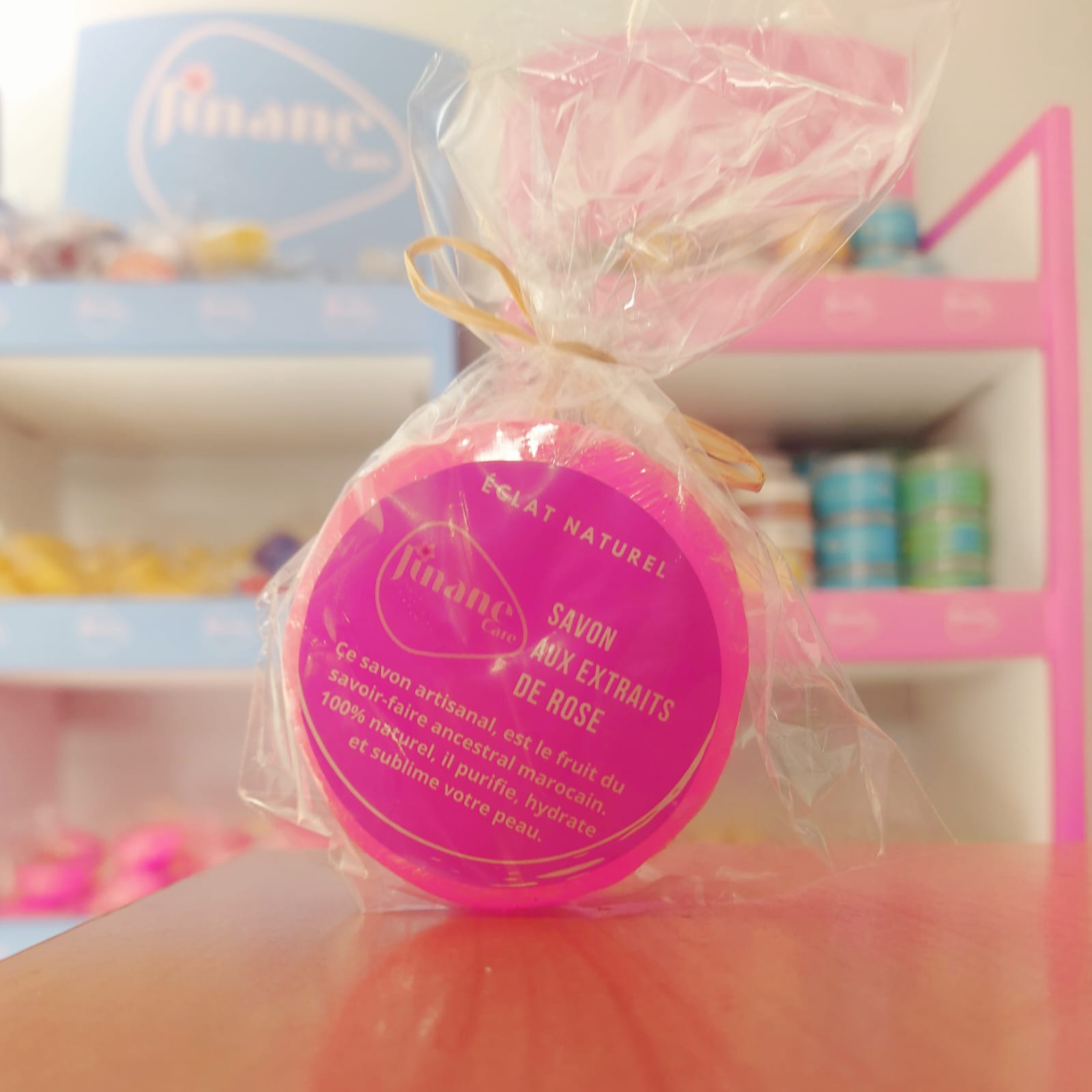 Savon Glycérine aux extraits de Roses