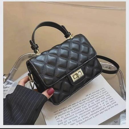 اكسيسوارات & حقائب