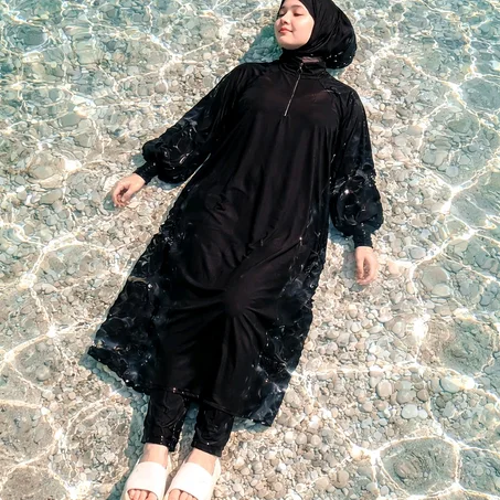 قنببببببلة الموسم عند رواق الأناقة