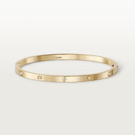 Bracelet Femme Acier Doré Cartier LOVE Mince – Symbole d’Amour & d’Élégance