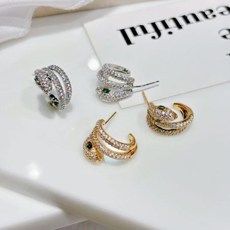 Boucles d'oreilles BVLGARI SERPENTI – L’élégance audacieuse