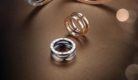 Bague Femme Acier BVLGARI B.ZERO1 – Élégance & Prestige