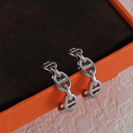 Boucles d'oreilles Hermès + Packaging Hermès