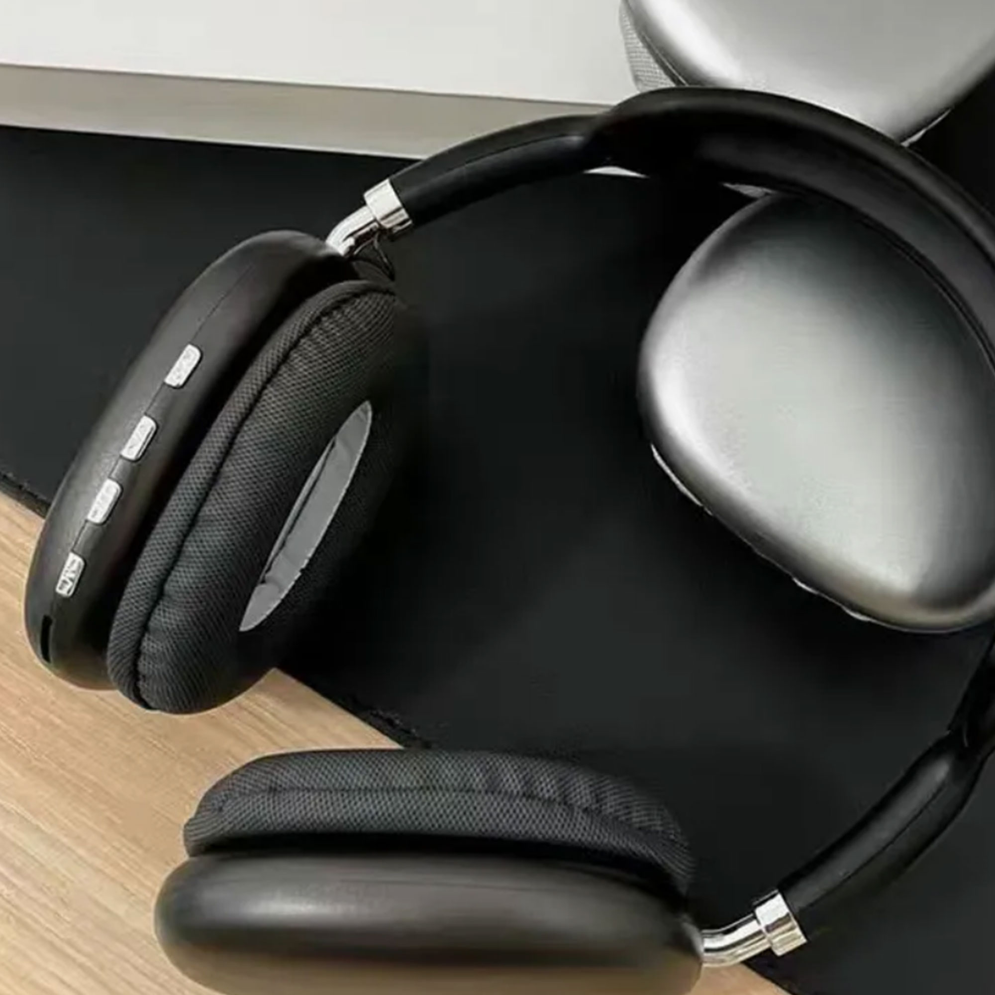 • سماعة headphones