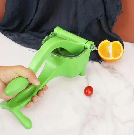 عصارة ليمون يدوية