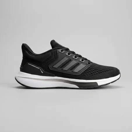 Chaussures Adidas Q25