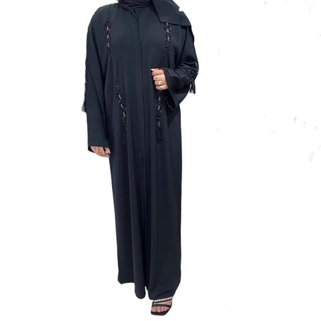 العباية كلاسيكة انيقة ممتزة