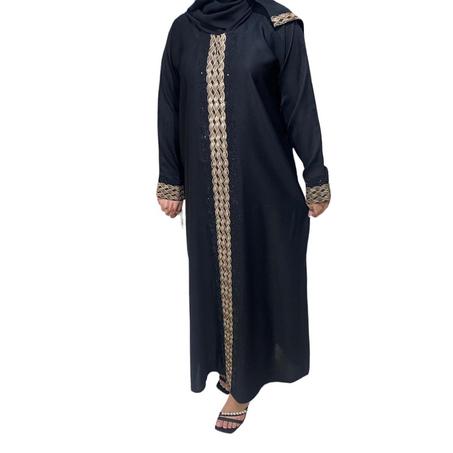 عباية مع تطريز امام انيق و على اطراف الكم