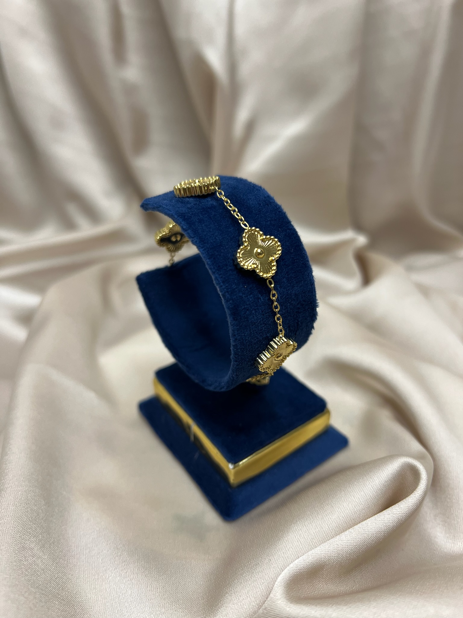 Gourmette - Van Cleef - Élégance et Raffinement
