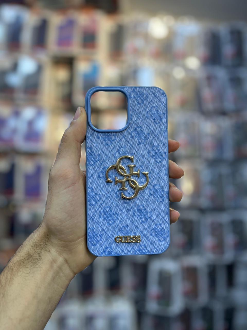 ✨ Coque iPhone Guess – Élégance & Protection ✨