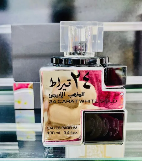 24 قيراط الذهب الأبيض