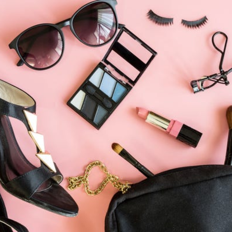 مستلزمات نسائية