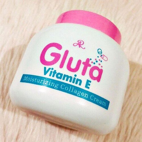 كريم Gluta فيتامين E والكولاجين المرطب