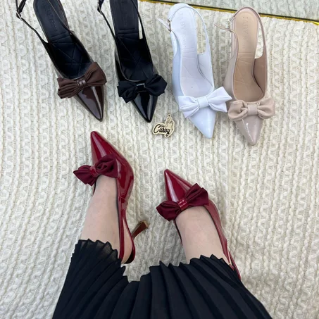 LADY HEELS