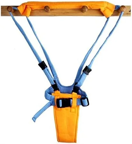 مساعد الطفل في المشي