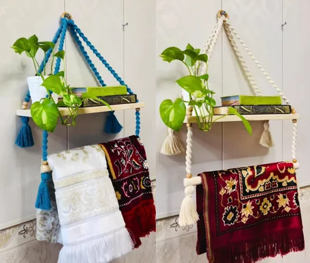 منظم السجادات والمصاحف الخشبي