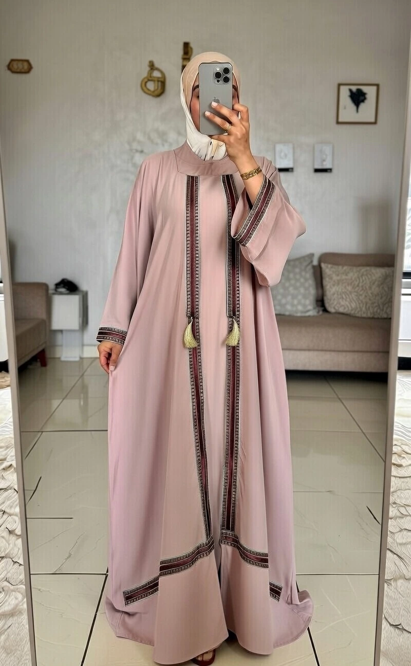 عباية أنيقة بتصميم يجمع بين التراث والعصرية.قطعتين غوب  + كيمونو + حزام التوب كريب كوريا