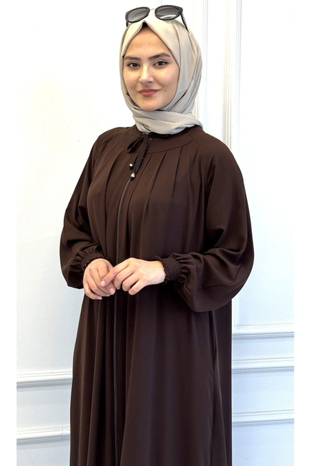 عباية أنيقة وعملية… فخامة يومية لكل مناسباتك الخاصة 🎁✨﻿