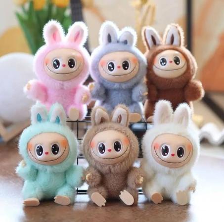 Labubu Deuxième Génération V2 Avoir un Ensemble Porte-clés Labubu Delightful Stuffed Toy Backpack Charm ou Keyring Doll Mystery Boxes